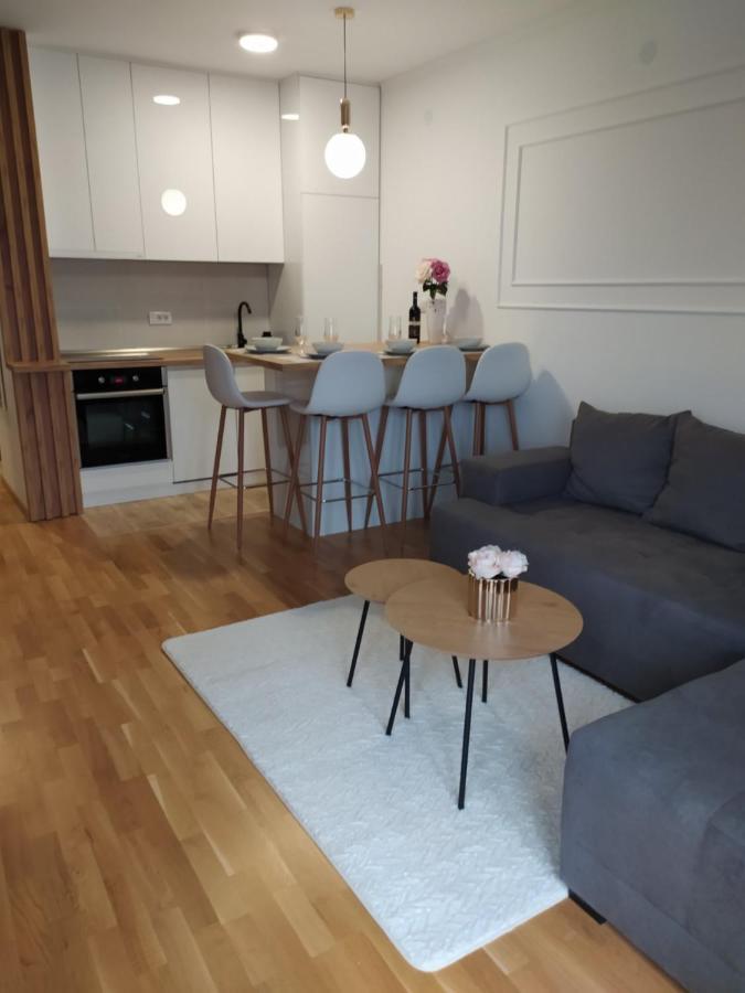 Apartman Milla Lux Novi Sad Luaran gambar